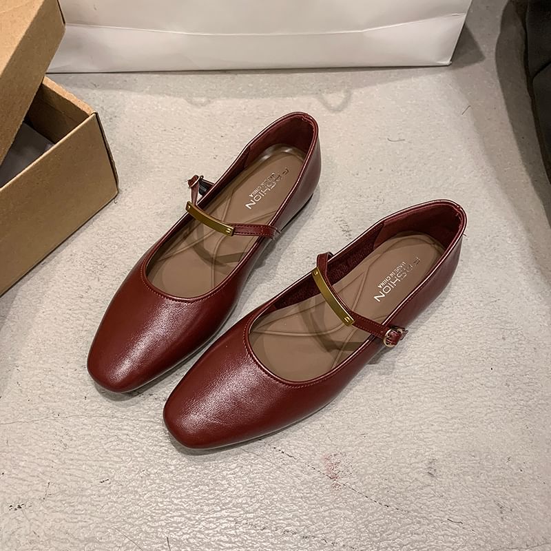 Jane Accent Metal Buckle Mary Shoes