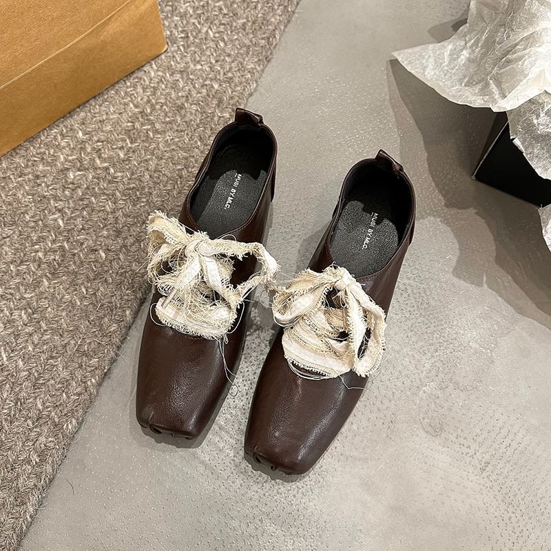 Heel Plain Lace-Ups Block