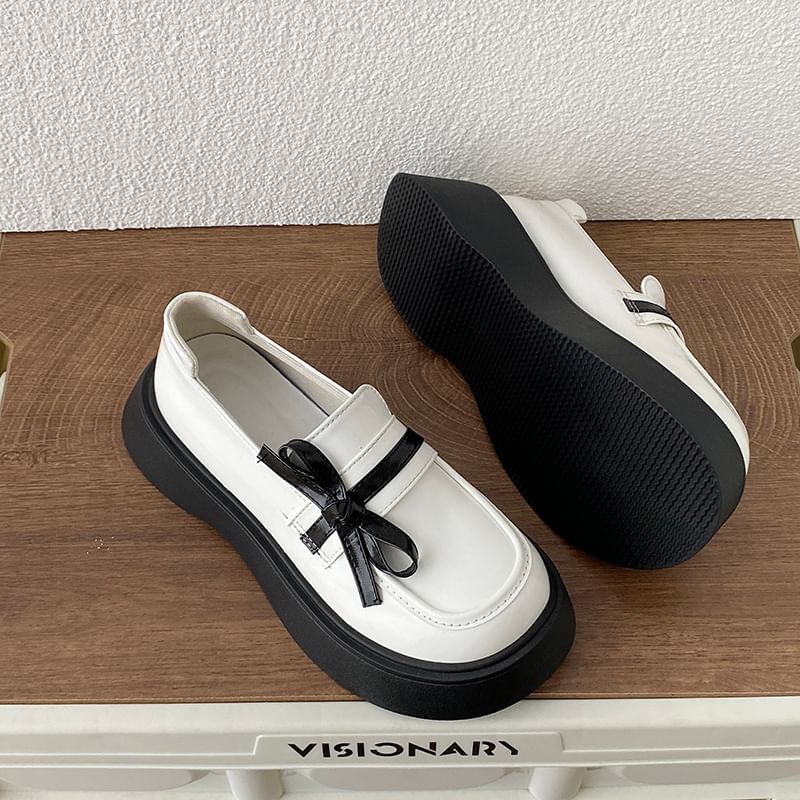 Bow Loafers Platform Detail