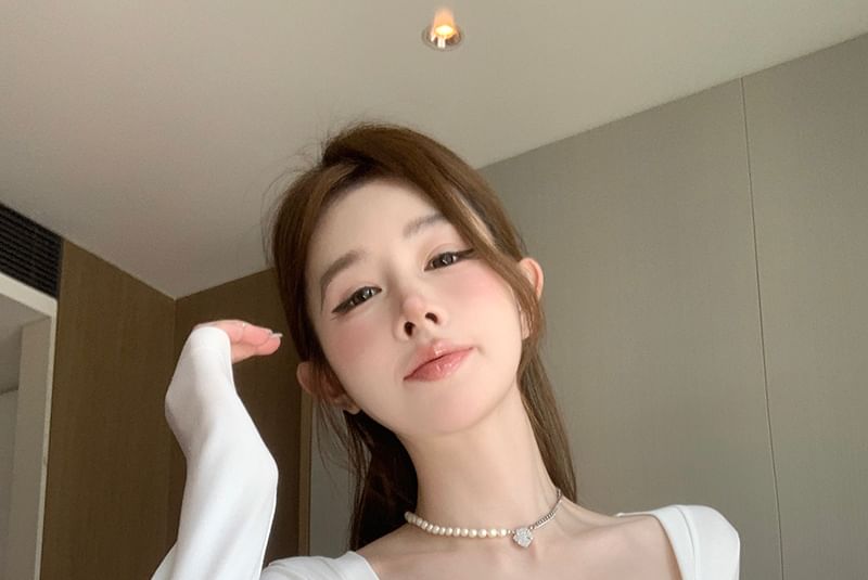 Square-Neck Plain Shirred Top Crop Long-Sleeve