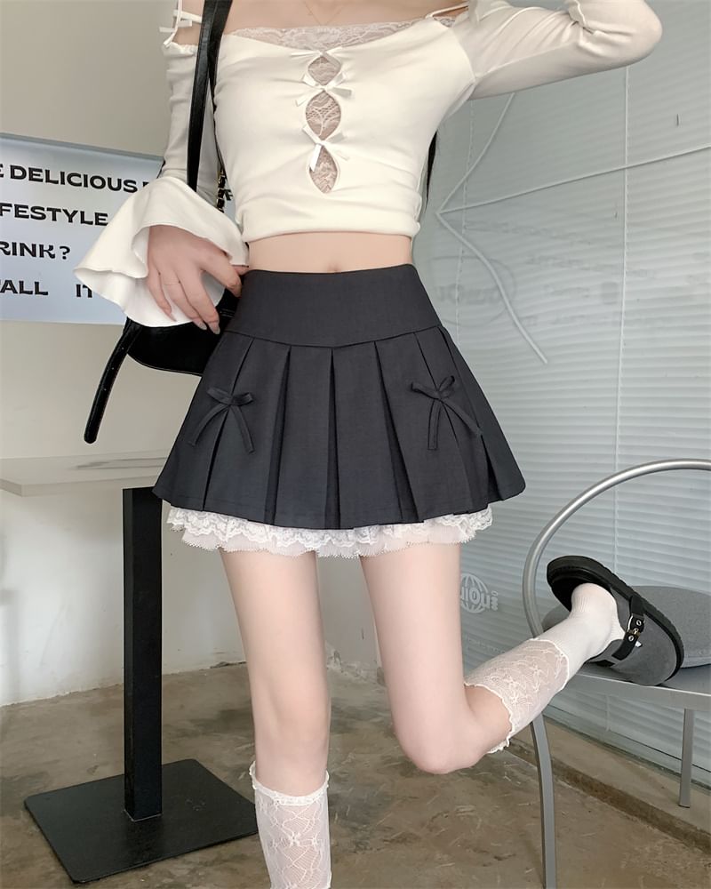 Mini High Skirt Waist Pleated Lace Panel A-Line Bow