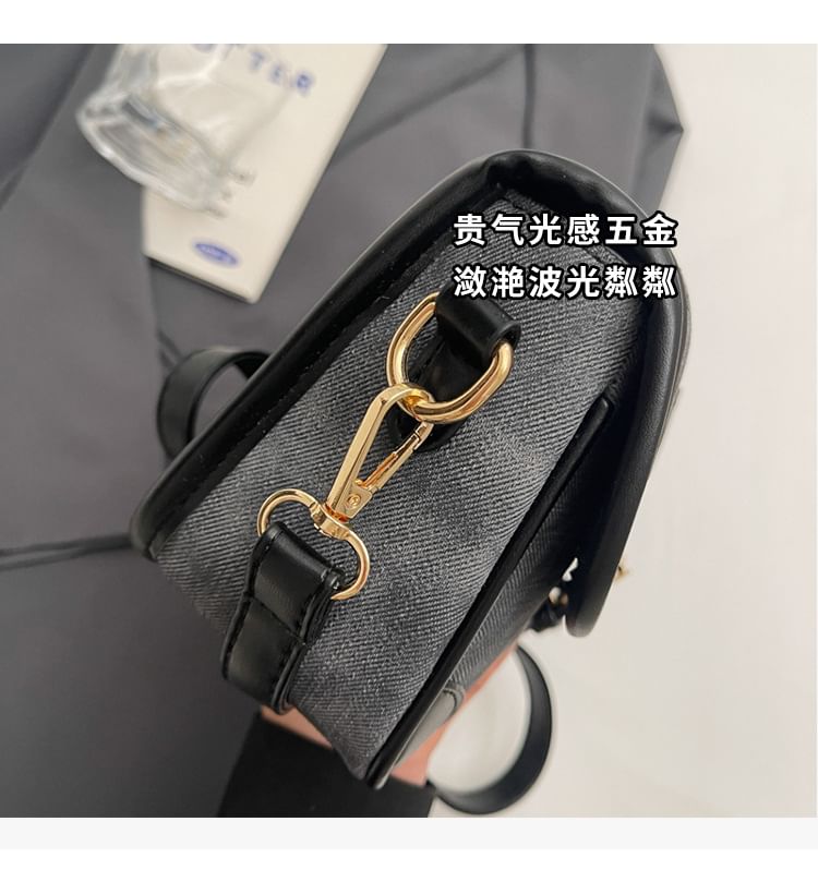 Contrast Faux Piping Crossbody Bag Leather