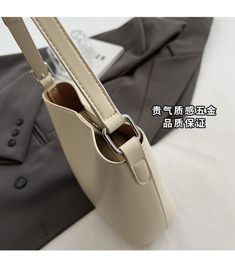 Bag Bucket Plain Leather Faux
