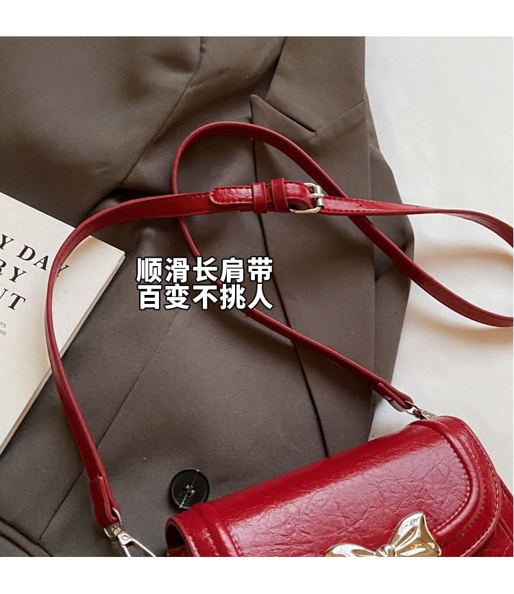 Bow Bag Flap Crossbody Accent
