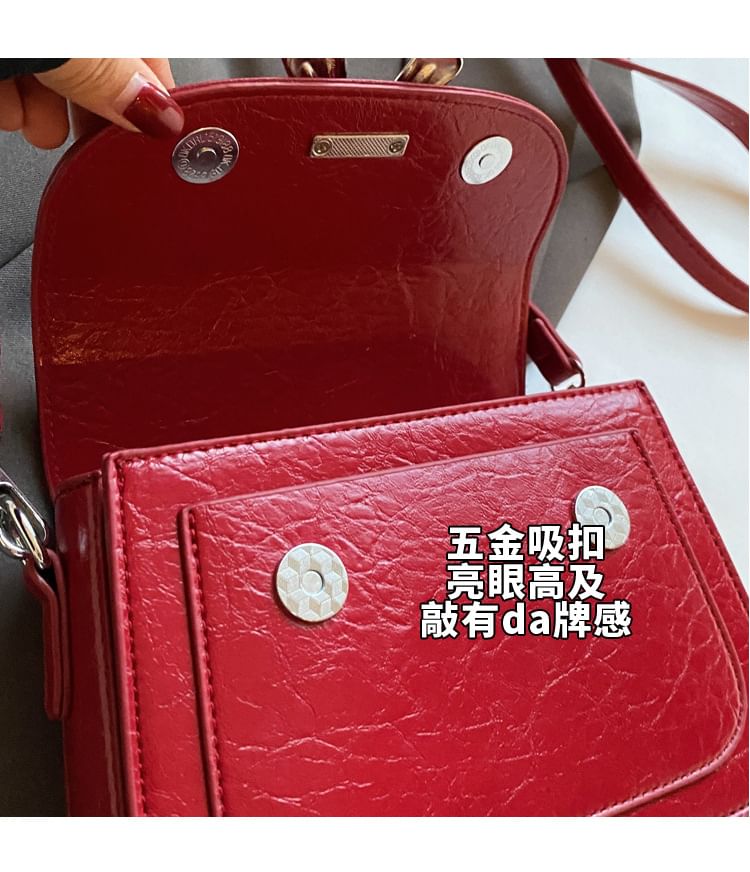 Bow Bag Flap Crossbody Accent