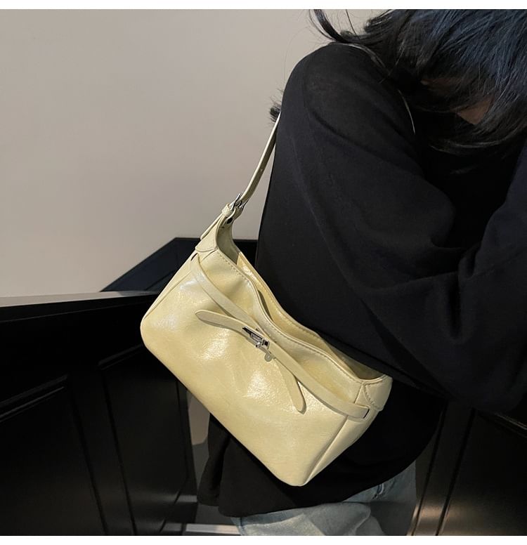Faux Shiny Shoulder Leather Bag