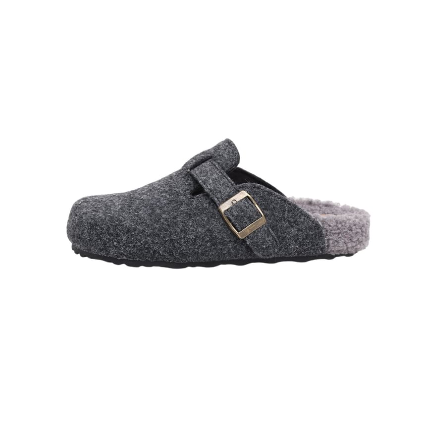 Mules Buckled / Slip-Ons