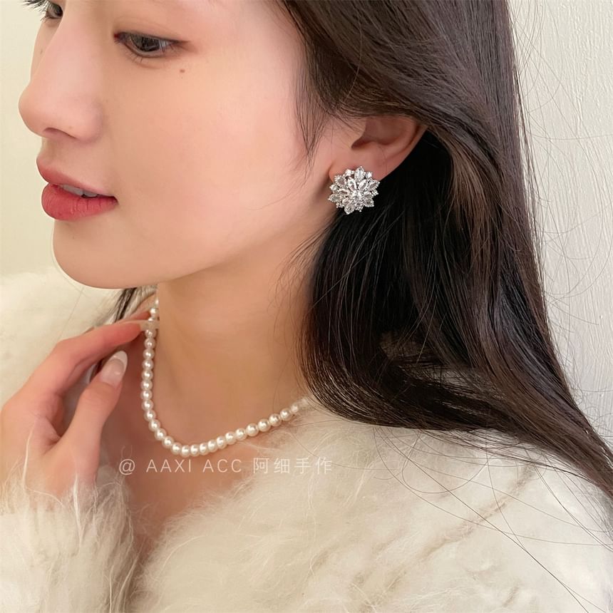 Rhinestone Stud Flower Earring