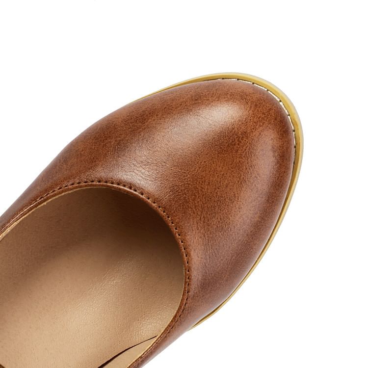 Jane Round Chunky Mary Pumps Toe Heel