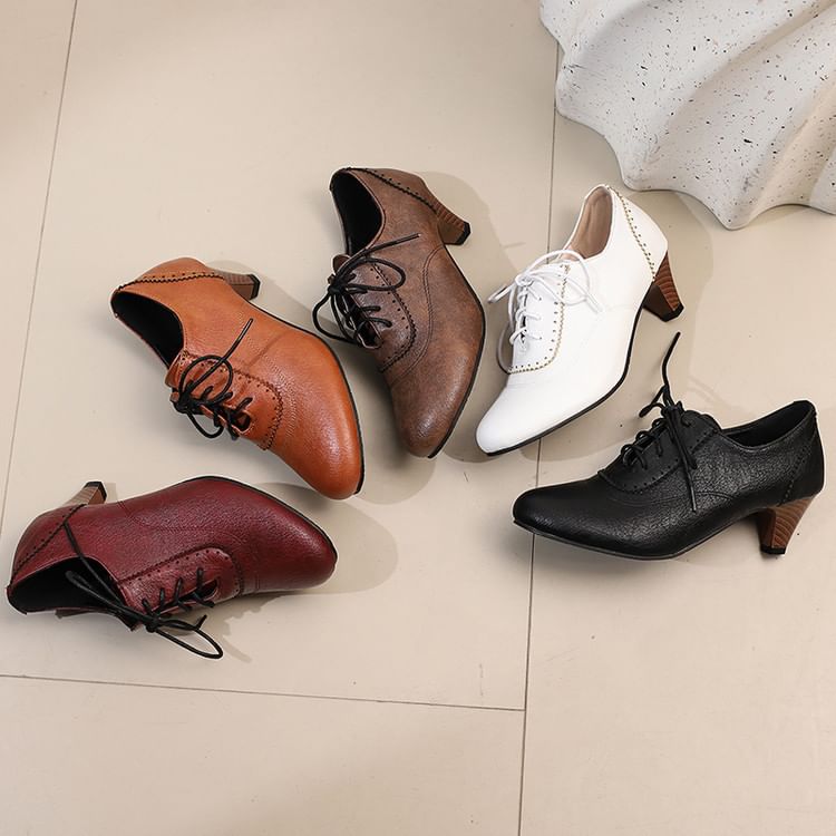 Low Heel Lace-Up Shoes Brogue Plain