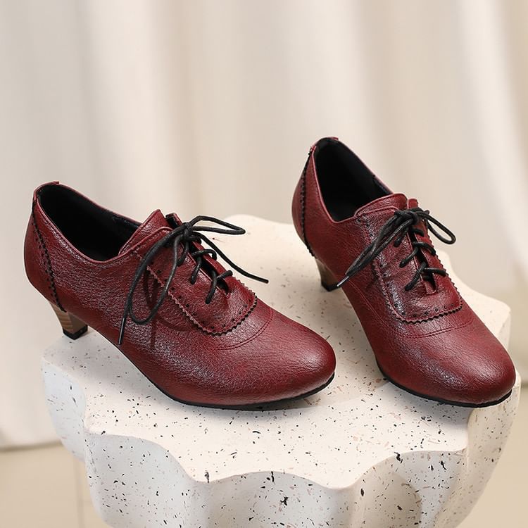 Low Heel Lace-Up Shoes Brogue Plain