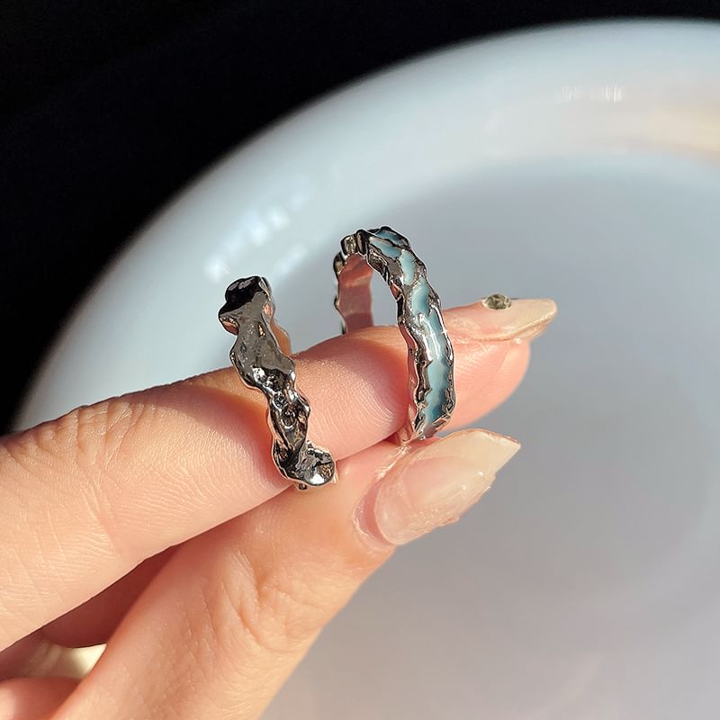 Ring Geometric Metal