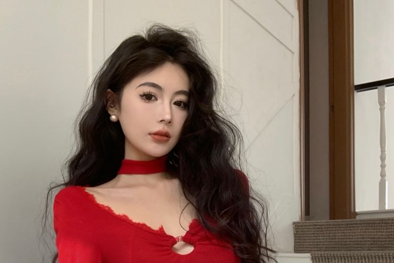 Trim T-Shirt Cropped Long-Sleeve Plain Lace Neck Scoop