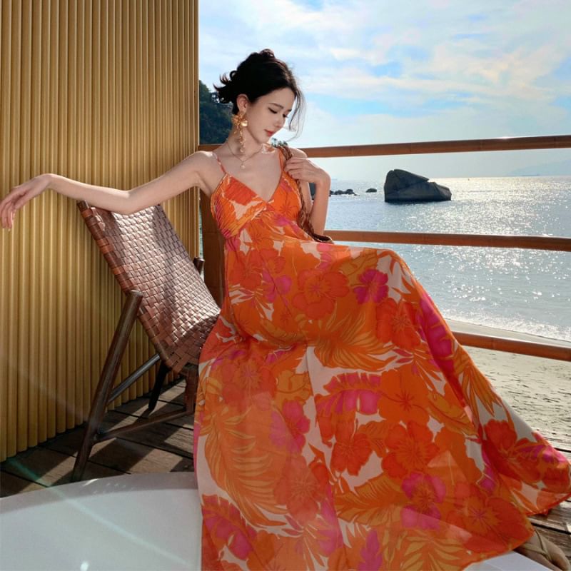 Strap V-Neck A-Line Floral Maxi Print Dress Spaghetti