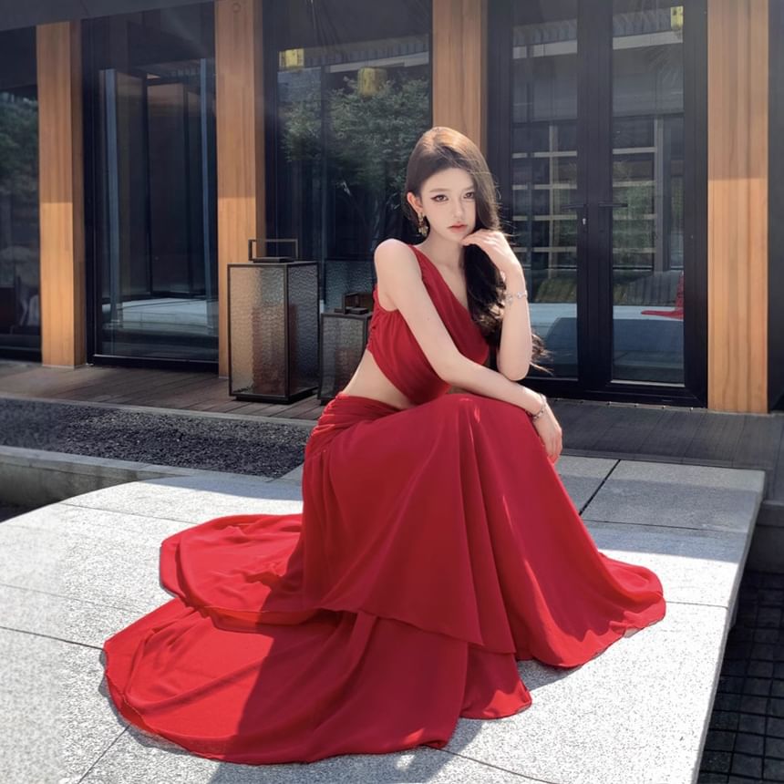 One A-Line Plain Maxi Ruched Sleeveless Shoulder Dress