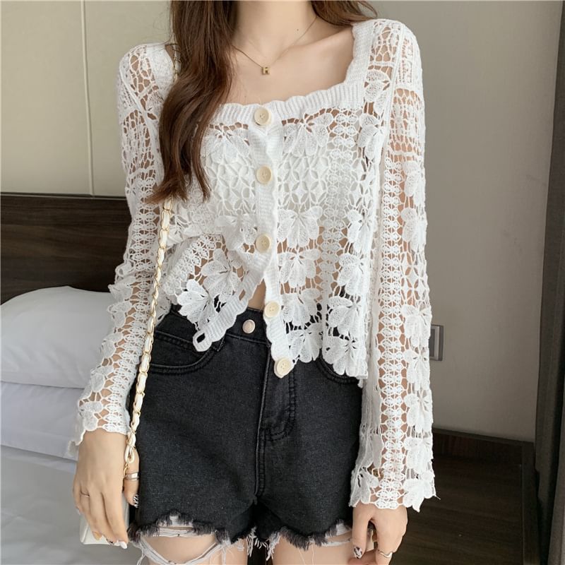 Cropped Square Floral Crochet Cardigan Neck