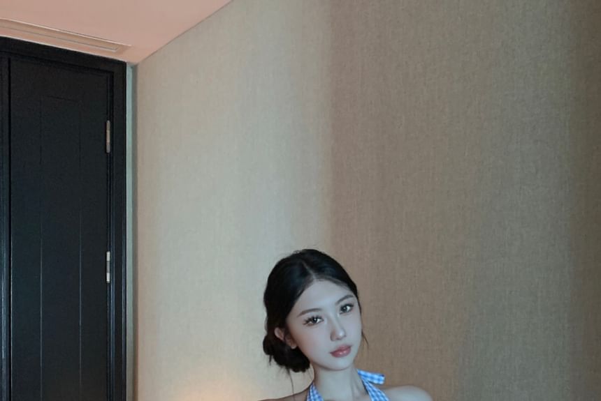 Top Gingham Leg Low Wide V-Neck Pants Halter Crop / Waist Button-Up