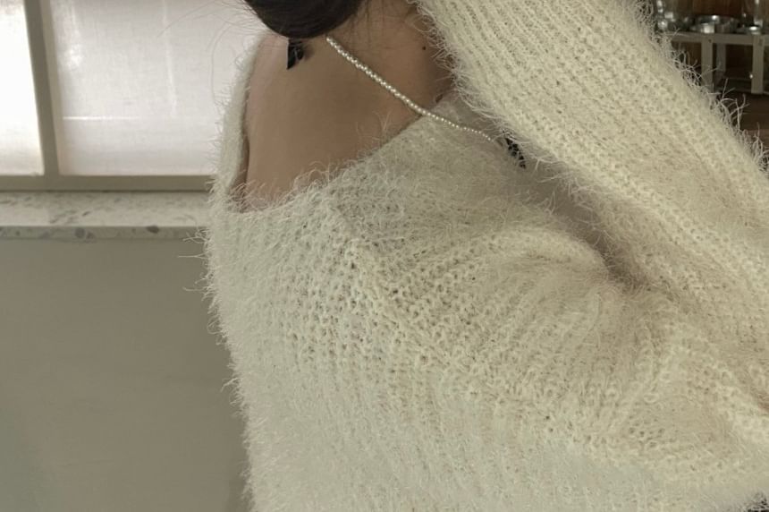 Faux Hair Alloy Pin Pearl