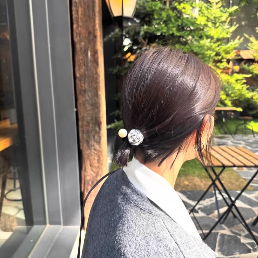 Tie Faux Pearl Hair Flower