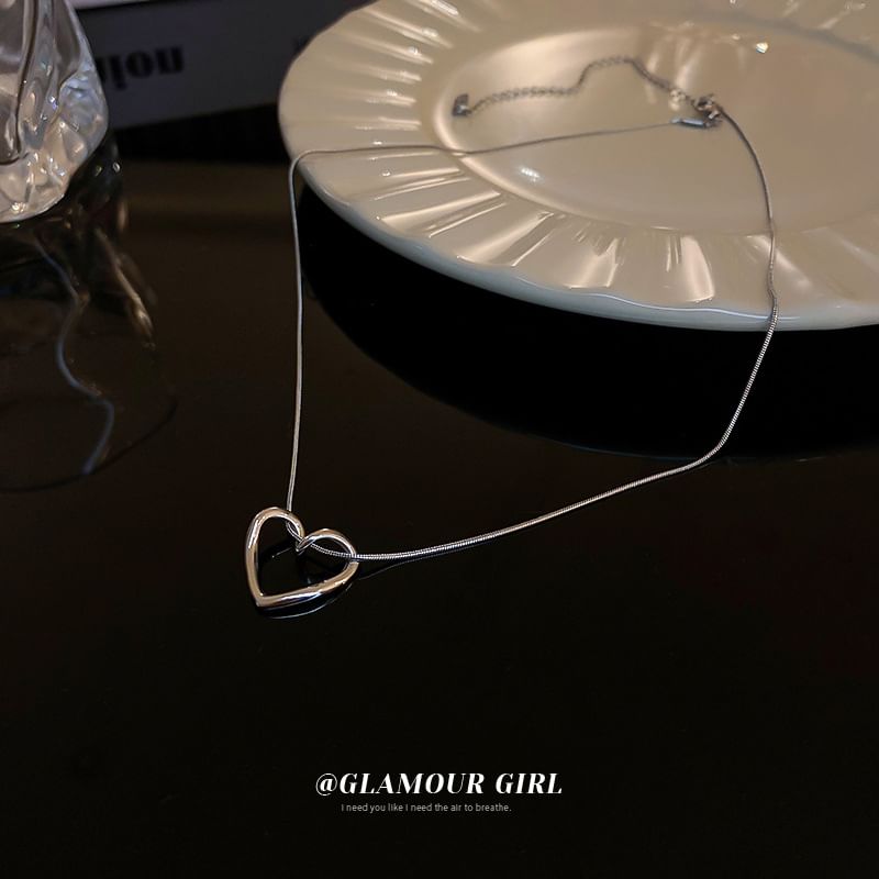 Pendant Heart Necklace