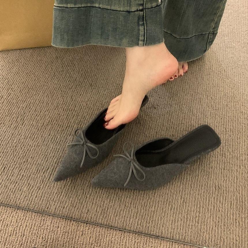 Accent Chunky Bow Pointed Heel Toe Plain Mules