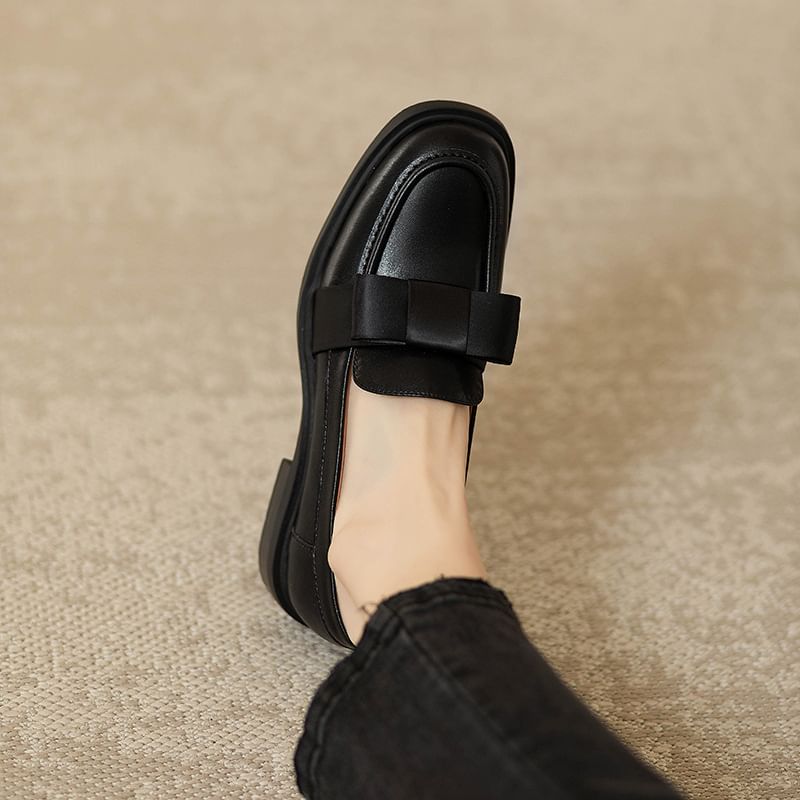 Bow Loafers Plain Accent Leather Faux