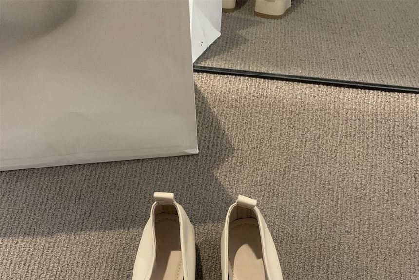 Pointed Chunky Plain Pumps Toe Heel Leather Faux Twisted