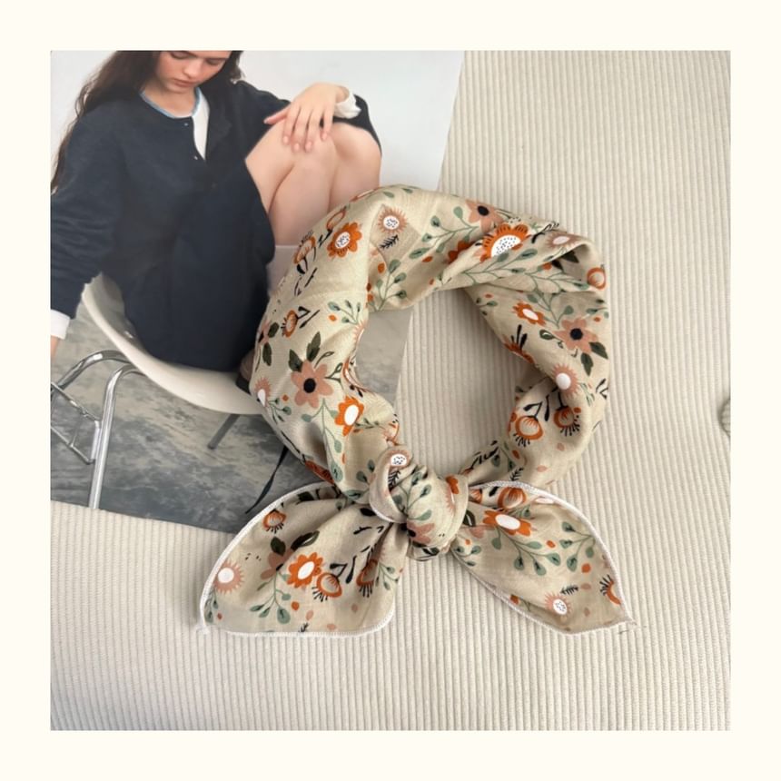 Floral Scarf Square Print