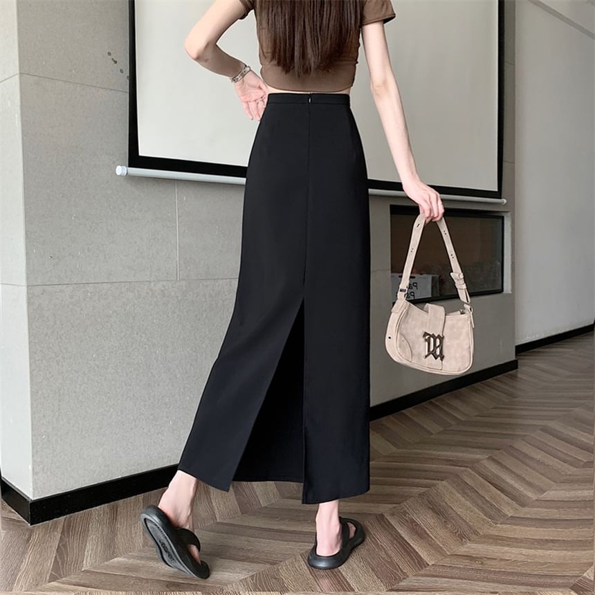 High Back-Slit A-Line Plain Rise Maxi Skirt