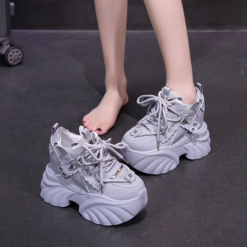 Lace-Up Lettering Sneakers Platform