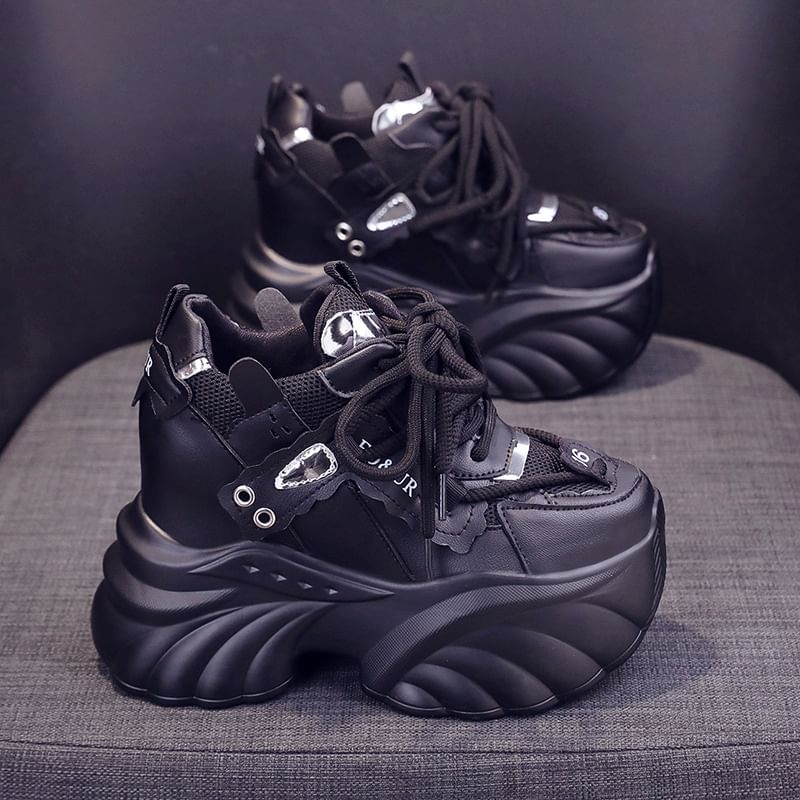 Lace-Up Lettering Sneakers Platform