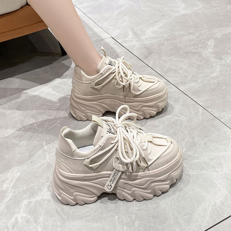 Sneakers Platform Lace-Up Lettering