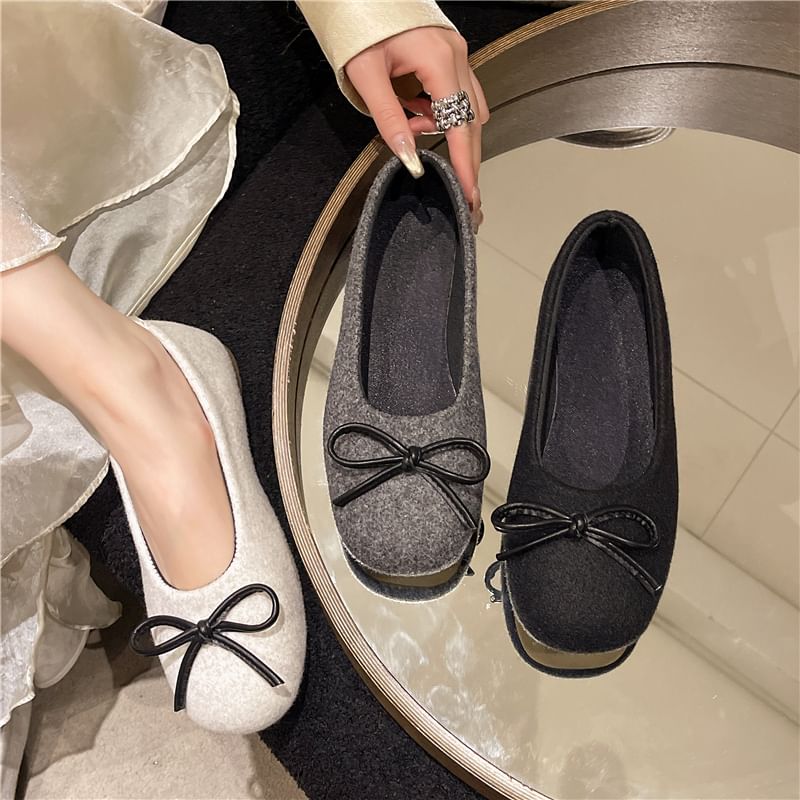 Accent Flats Toe Bow Round