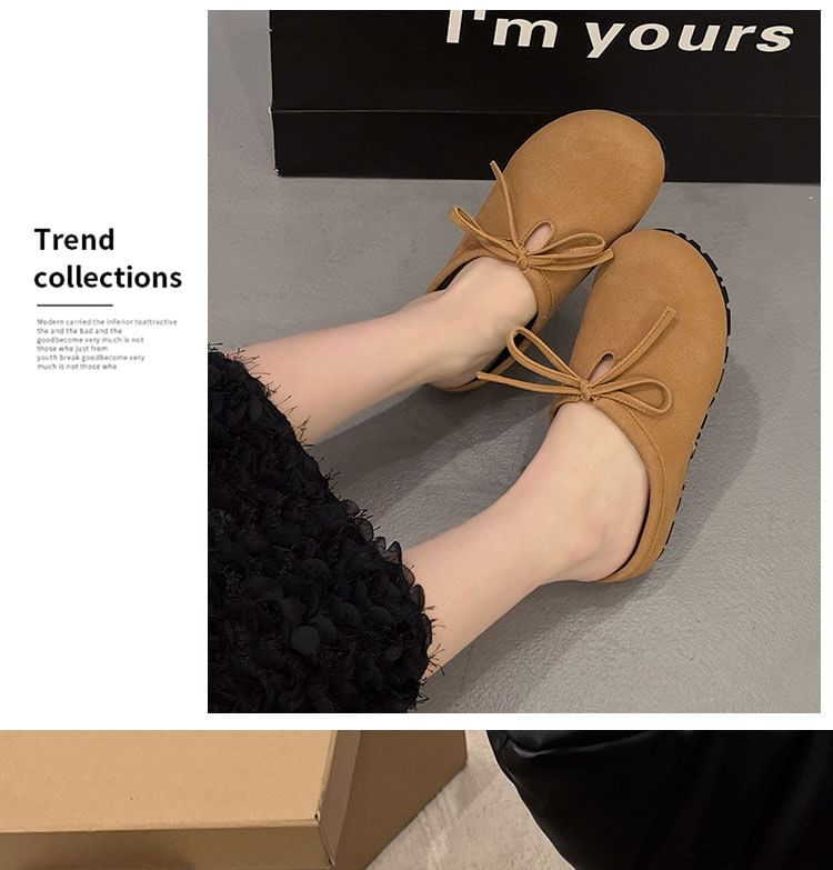 Plain Mules Accent Bow Platform