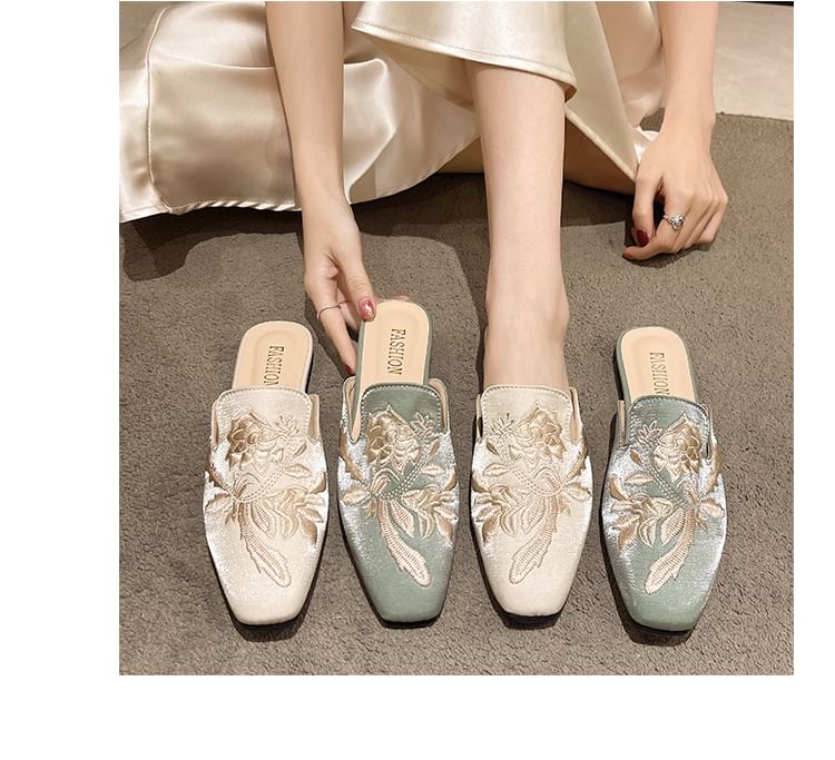 Embroidered Square Toe Mules Flat Floral