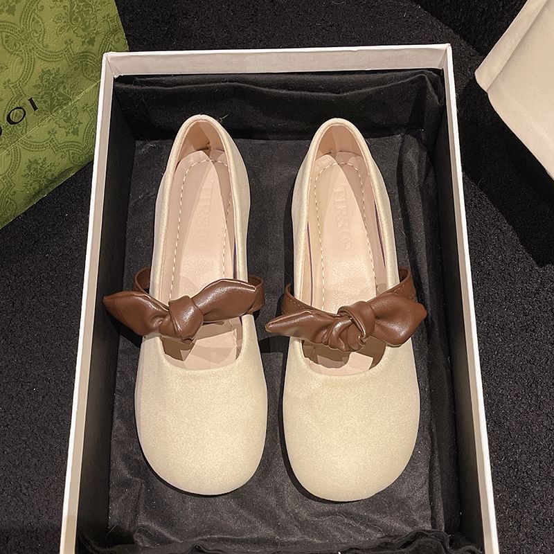 Bow Accent Tone Mary Shoes Jane Two