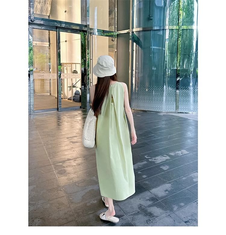 Dress Round Plain Sleeveless Neck Midi A-Line Pleated