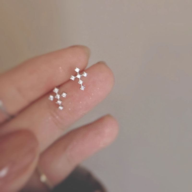 Alloy Stud Earring Rhinestone Cross