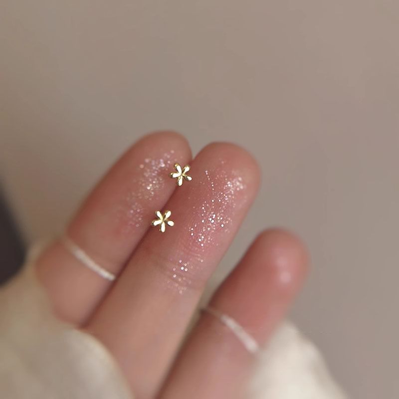 Floral Alloy Earring Stud