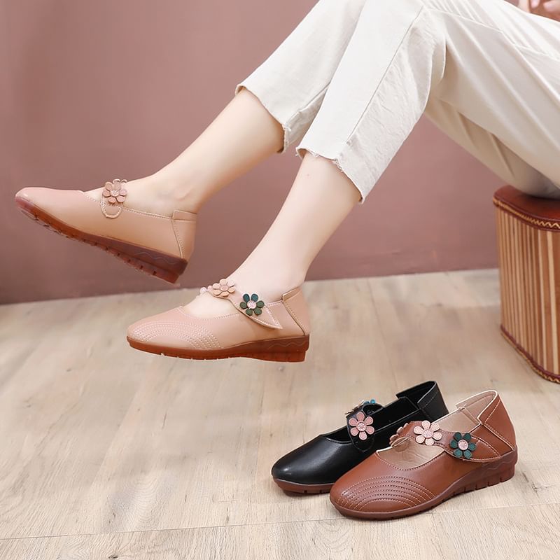 Detail Leather Faux Mary Flower Jane Shoes