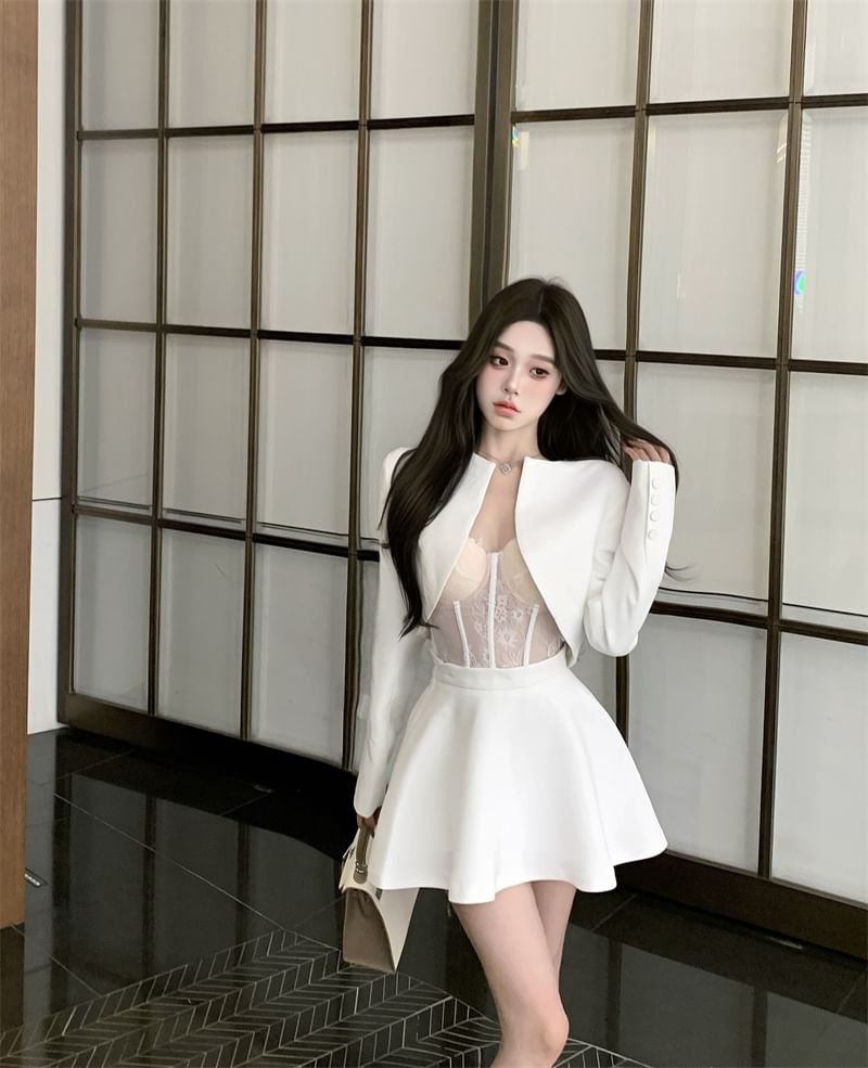 Jacket Mini / Lace Plain Bustier A-Line Skirt Cropped Open Top High Front Rise