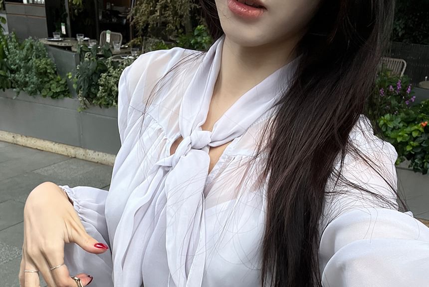 Puff-Sleeve A-Line Rise Blouse Tie-Neck Set Plain Cami / High Skirt Top Mini