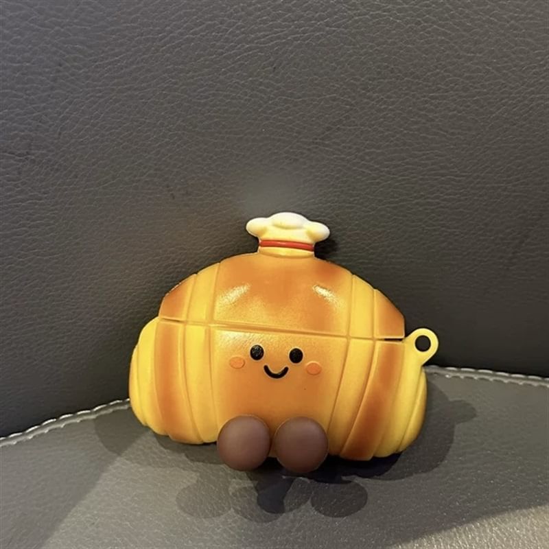 Case Pro Croissant Skin / AirPods Earphone Charm Set