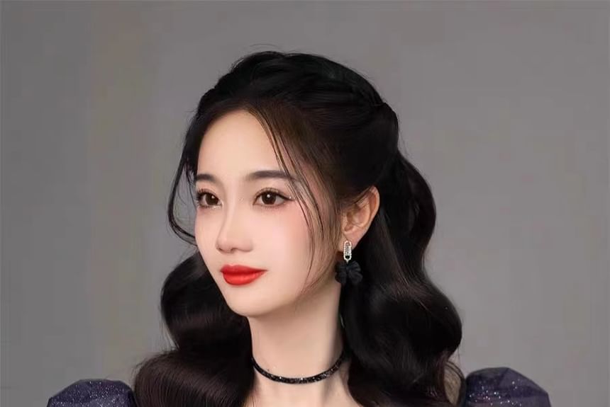 Short Sleeve Scoop Neck Glitter Two Tone Evening Ball Gown