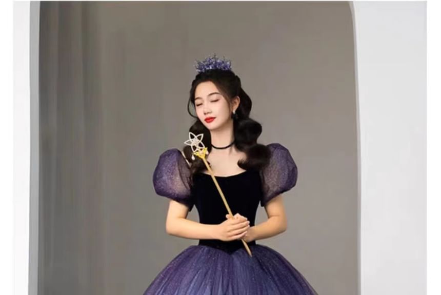 Short Sleeve Scoop Neck Glitter Two Tone Evening Ball Gown