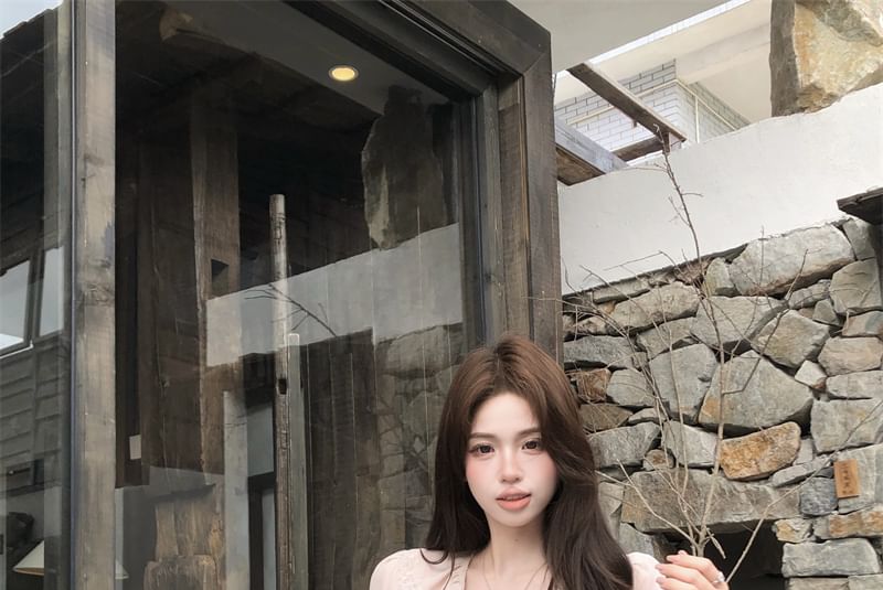 Trim V-Neck Plain Blouse Puff-Sleeve Ruffle Lace