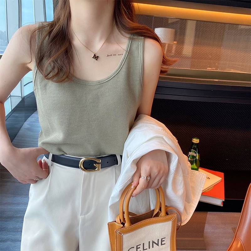 Scoop Tank Plain Neck Top