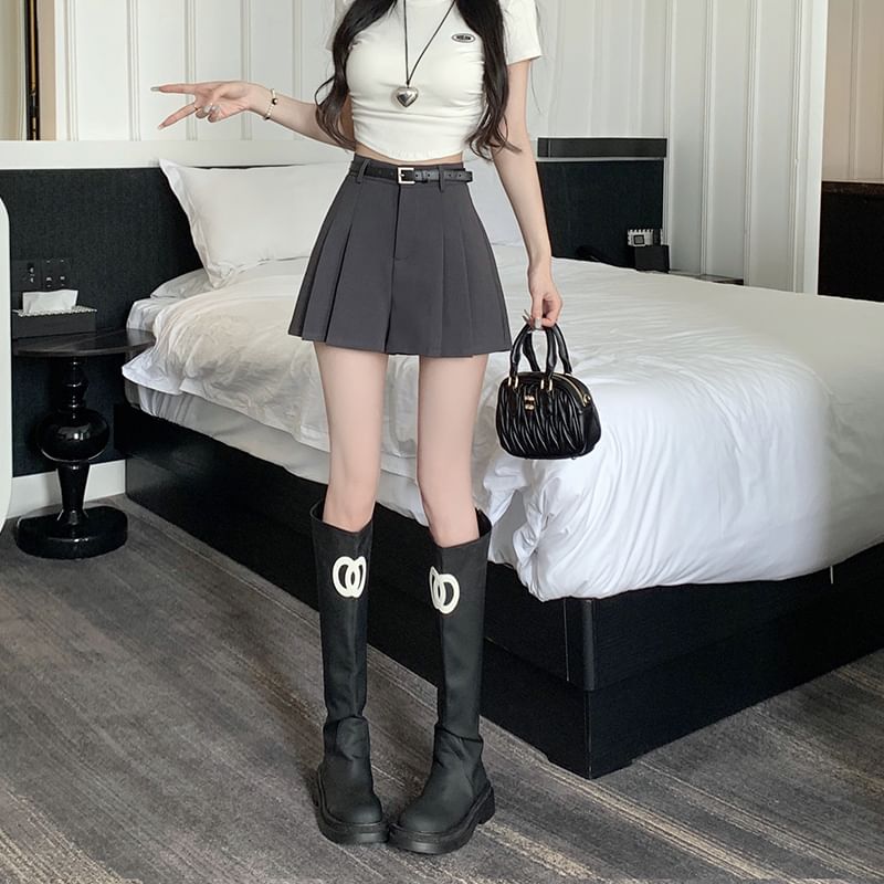 High Plain Pleated Waist Skort
