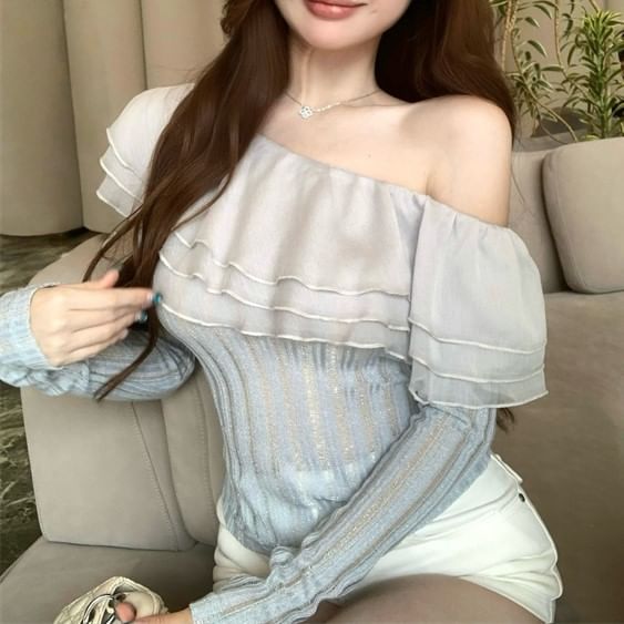 Plain Trim Crop Glitter Top One Long-Sleeve Shoulder Ruffle