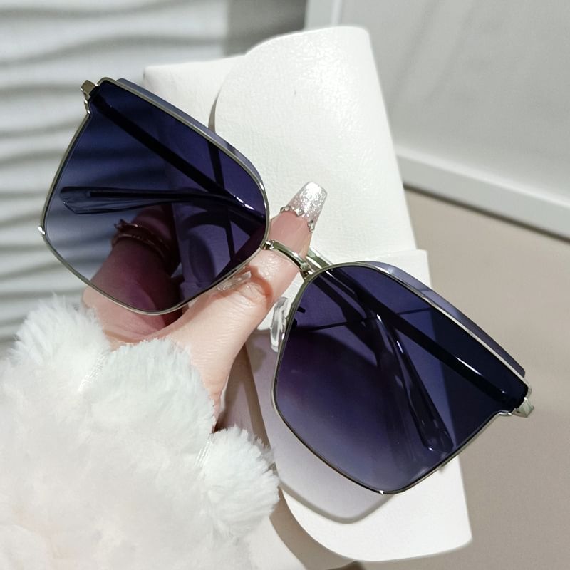 Square Gradient Sunglasses